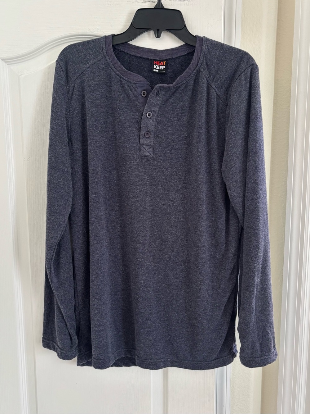 Men’s Long-Sleeve Henley Shirt in Charcoal
